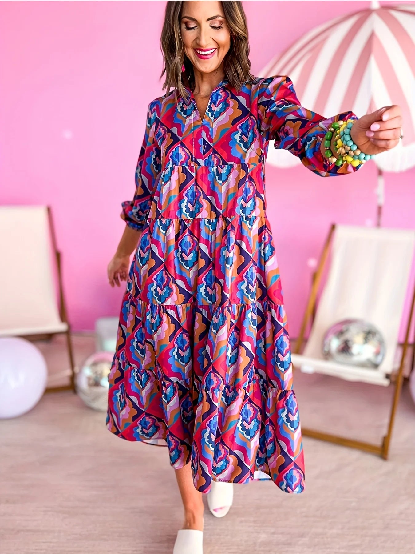 2025 Energetic Selection! Long - Sleeve Dress with Colorful Geometric Prints. The V - Neck Shirt - Collar Design Adds a Sense of